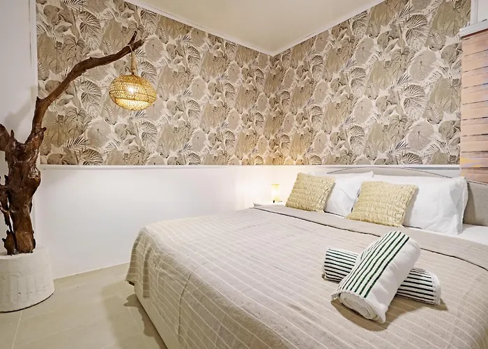 Kala Zoe Beachfront Living