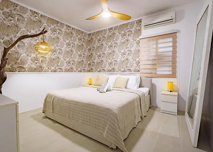 Kala Zoe Beachfront Living ヴィラ