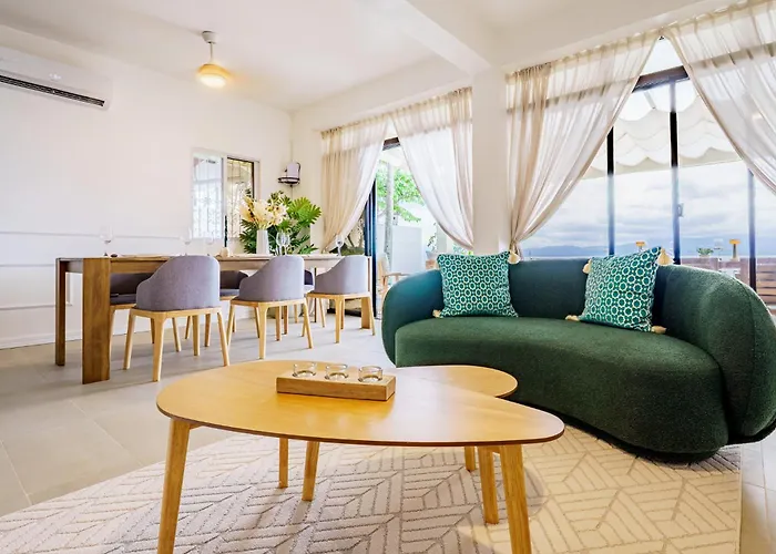 Kala Zoe Beachfront Living *