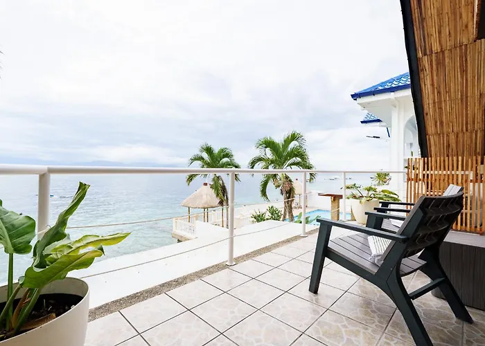Kala Zoe Beachfront Living *